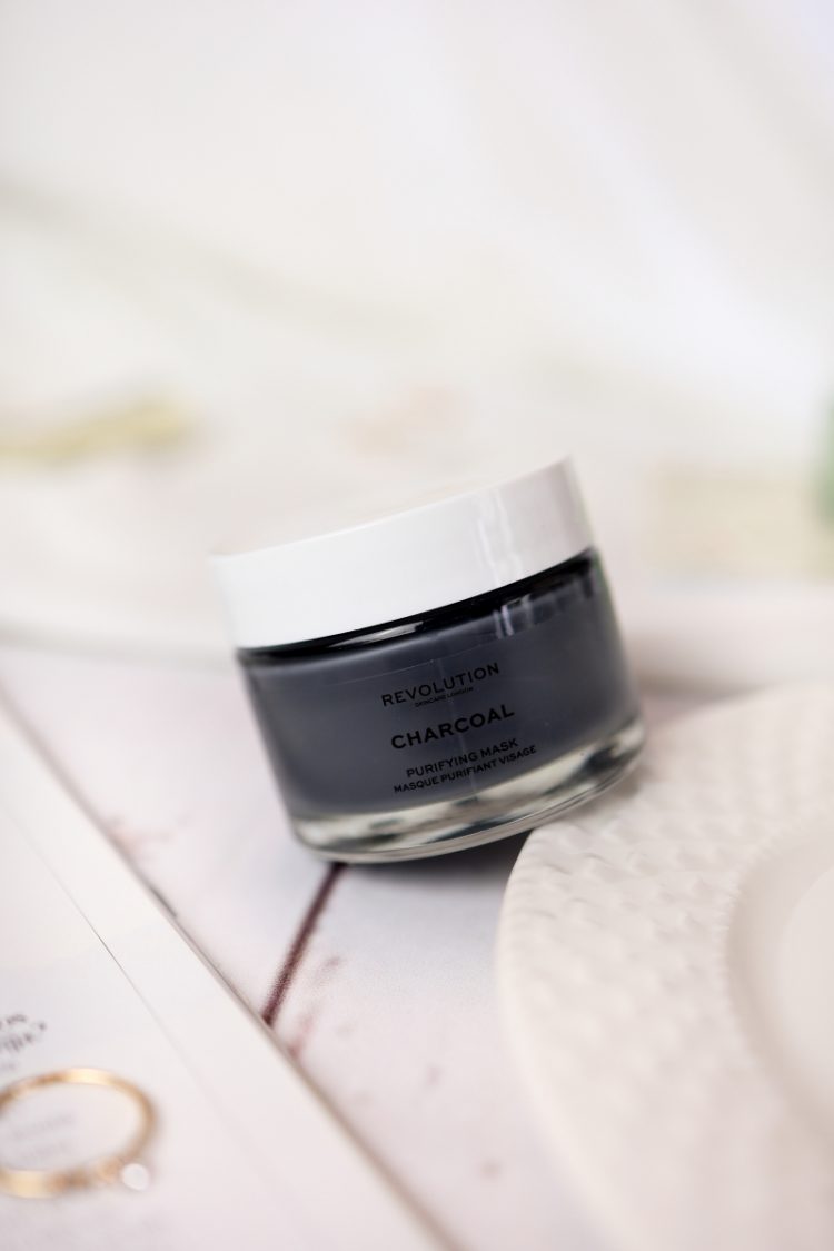 revolutionskincare-charcoalmask